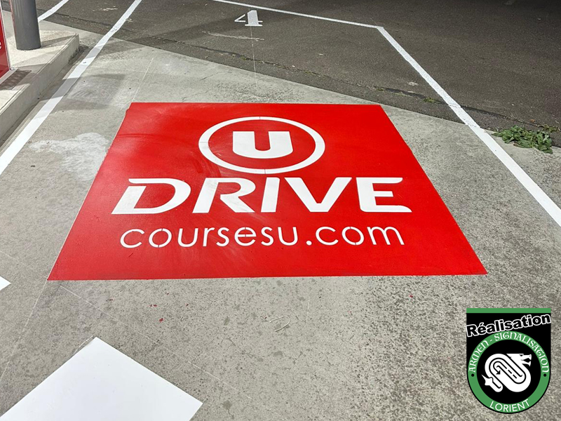 Signalisation au sol Drive Super U de Bruz - Armen Signalisation Lorient project-slider-image